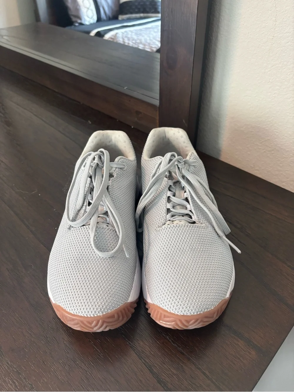 NOBULL Trainer Gray Gum Sole Cross Training Shoes Womens 10